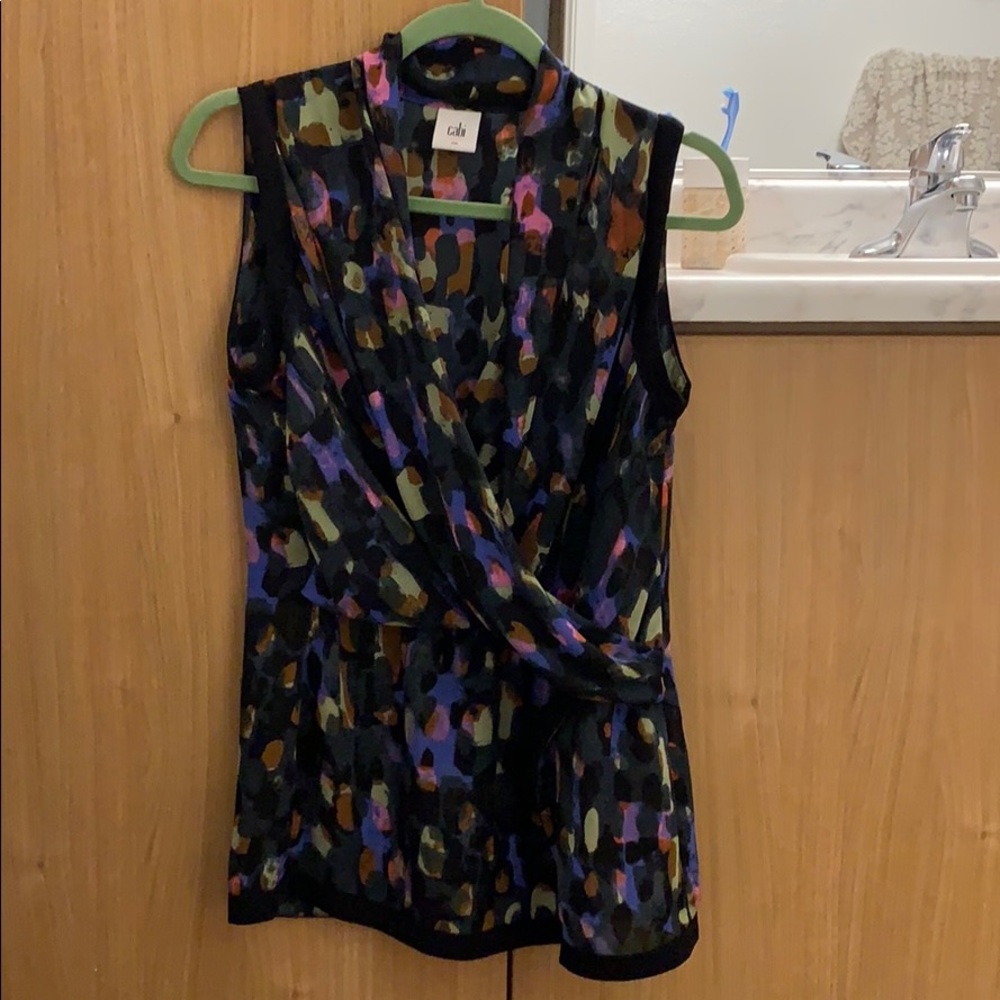 Cabi top